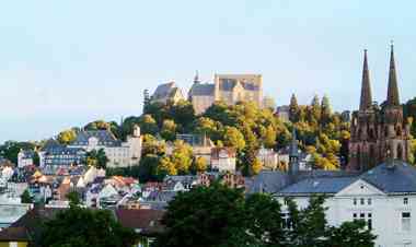 Blick vom Ortenberg auf Marburg an der Lahn im Jahr 2010 | Zahnarzt Marburg